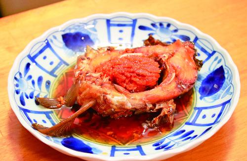 甘じょっぱい味が特徴の「鯉の甘煮」
