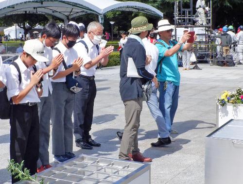 中学生広島平和記念式典等