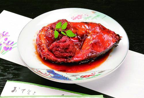 県内産の鯉を使ったこだわりの「うま煮」
