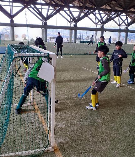駒ヶ根市スポーツ少年団ホッケー団写真5
