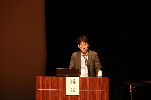 特別講演