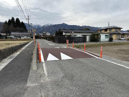 飯坂地区に設置されたハンプ