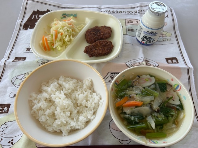 駒っ子給食4月