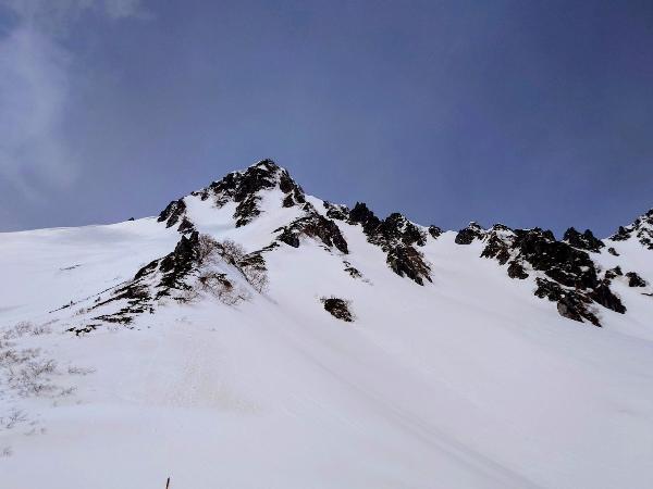 開山式当日の宝剣岳の様子