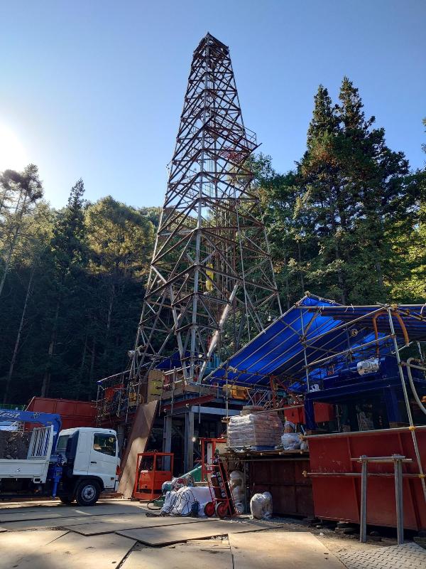 早太郎温泉5号源泉掘削工事の様子