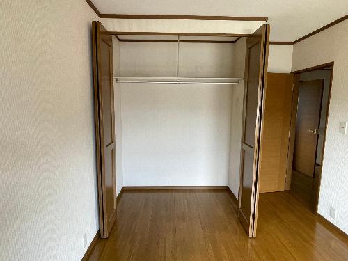 洋室2収納