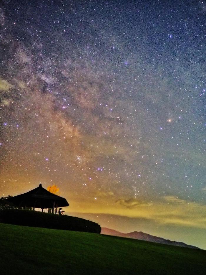 ふるさとの丘から望む星