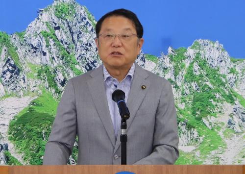 会見する伊藤市長