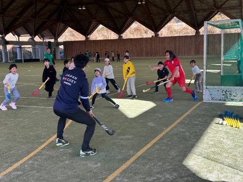 プレーする参加者