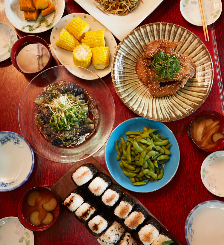 移住_田舎の食卓