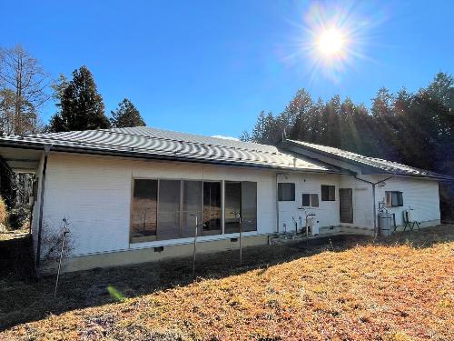 建物の裏側