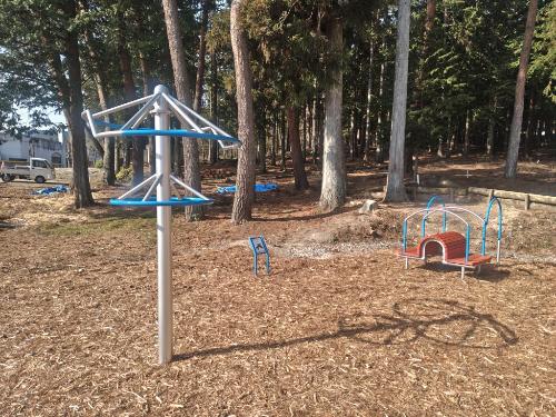 南割公園_ストレッチ遊具