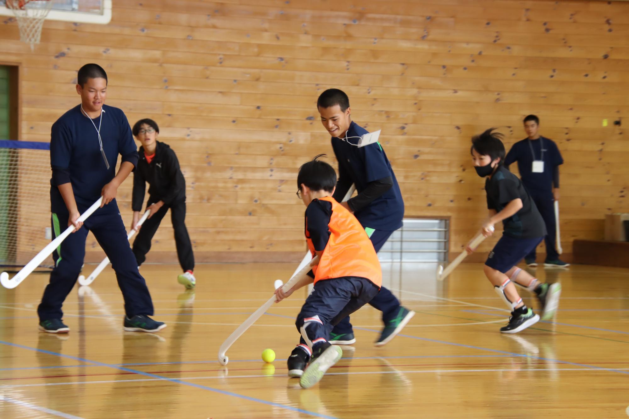 仲間と協力して、ゴールを目指そう