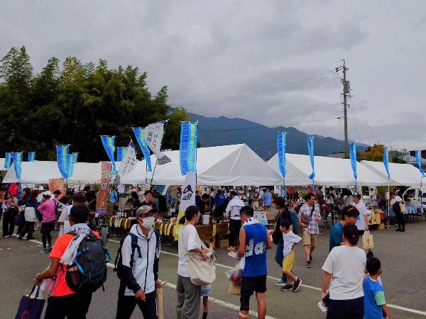 第11回信州駒ヶ根ハーフマラソン大会の様子