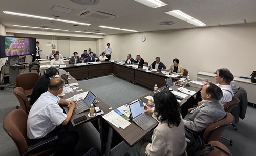 令和7年7月議会機能向上推進委員会視察