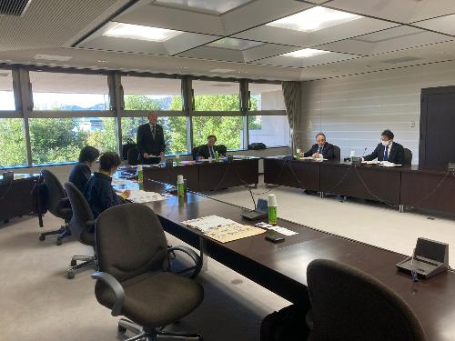 教育民生建設委員会視察の様子