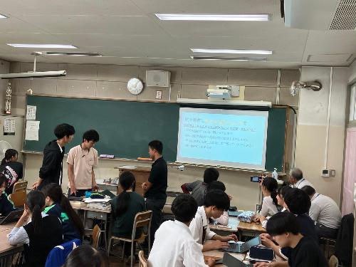 グループごとテーマ発表