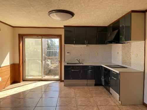 キッチン、リビング