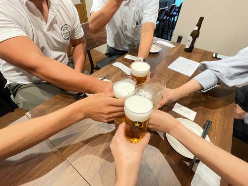 "不意の飲酒欲求" 今からでも電話一本で飲みに