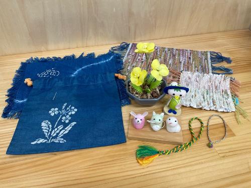 体験で作れるシルクのグッズ